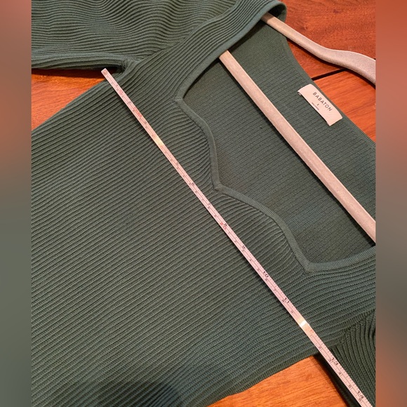 Aritzia Babaton Emerald Ribbed Long Sleeve Top Size Small - Picture 3 of 6
